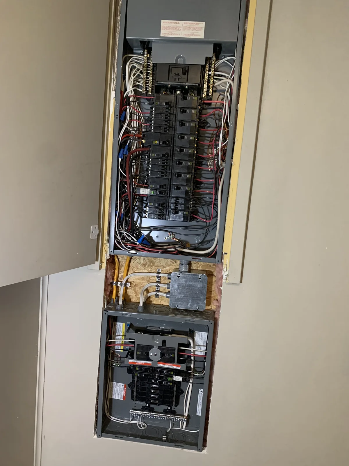 Installation électrique résidentielle terminée par VGI Électrique